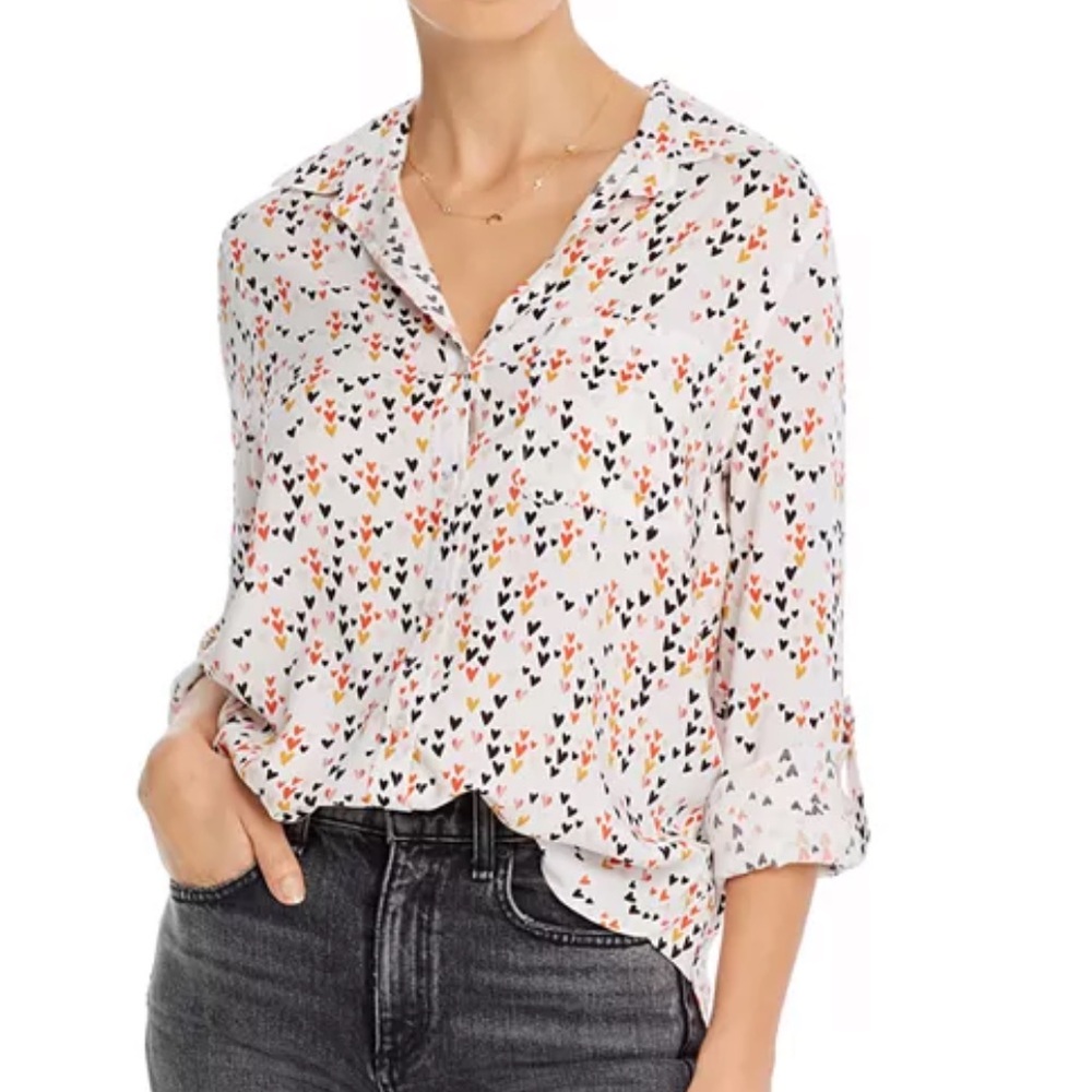 Plus size Top by Velvet Heart is in excellent condition. Size 1x